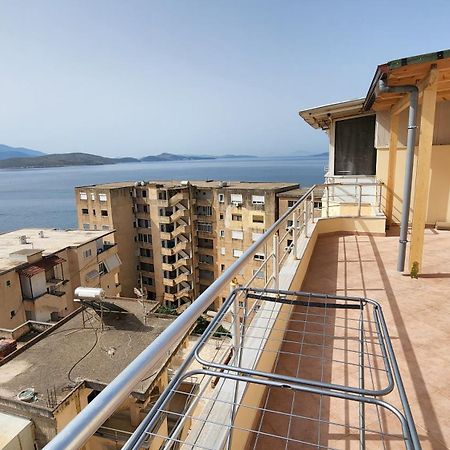 Glen'S Rooftop Sarandë Eksteriør billede