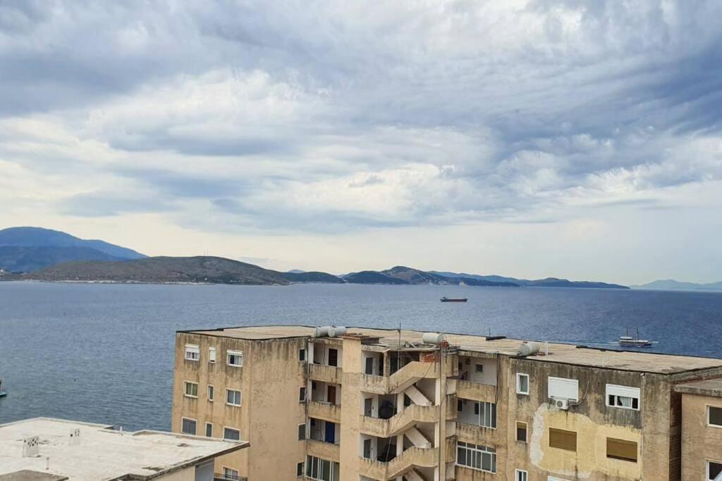 Glen'S Rooftop Sarandë Eksteriør billede
