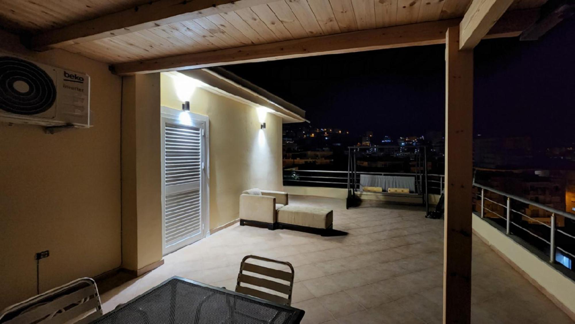 Glen'S Rooftop Sarandë Eksteriør billede