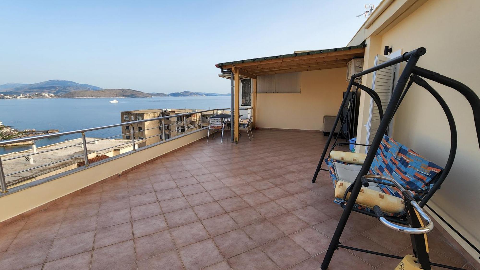 Glen'S Rooftop Sarandë Eksteriør billede